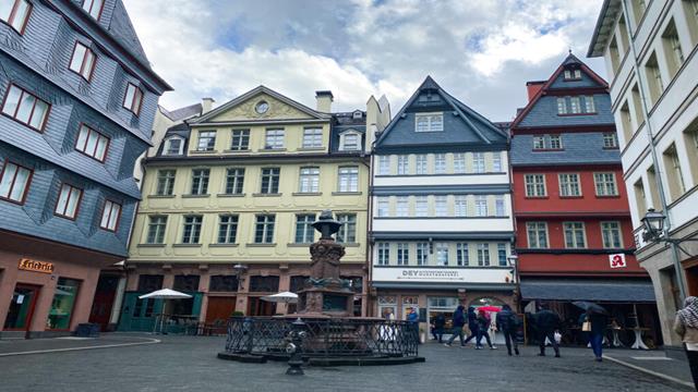 FRANKFURT GEZİ REHBERİ: BİR GÜNDE NELER YAPILIR?